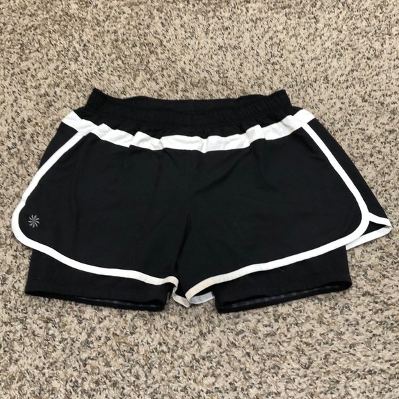 Athleta Hana Running Shorts Size Small Black - Picture 2 of 9